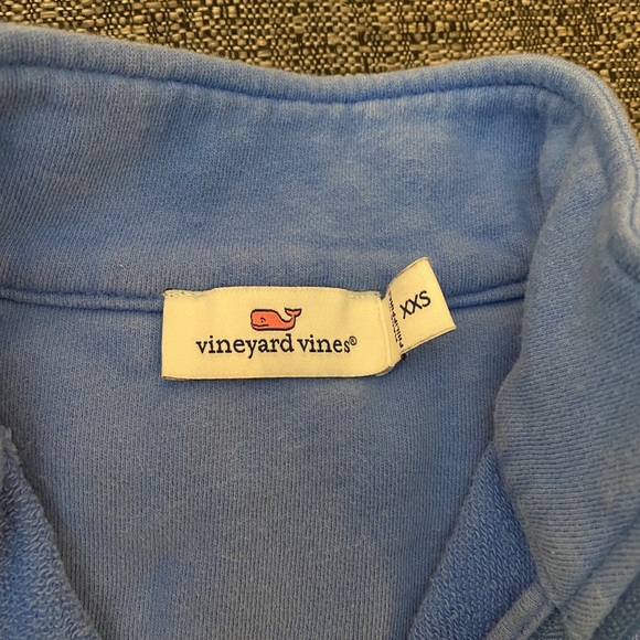 GUC Vineyard Vines quarter zip - Picture 3 of 4